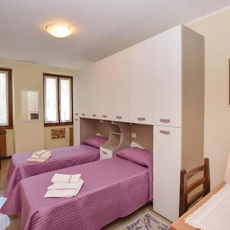 S, Antonio Apartment